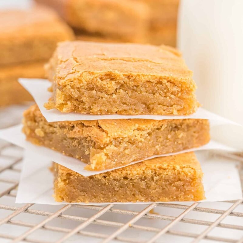 DOVANA: Blondie desertas